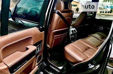 Позашляховик / Кросовер Land Rover Range Rover 2011 в 