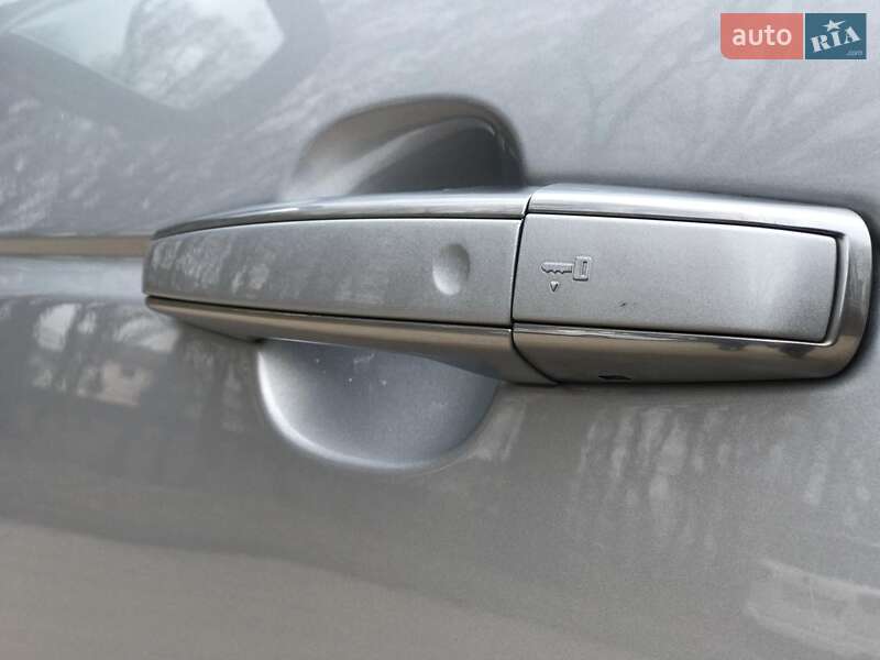 Внедорожник / Кроссовер Land Rover Range Rover 2013 в Львове