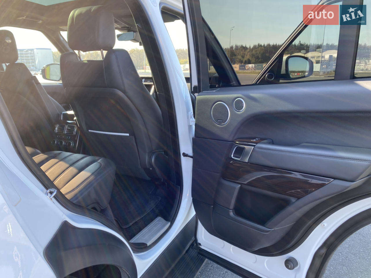 2017 Land Rover Range Rover - мініатюра 10