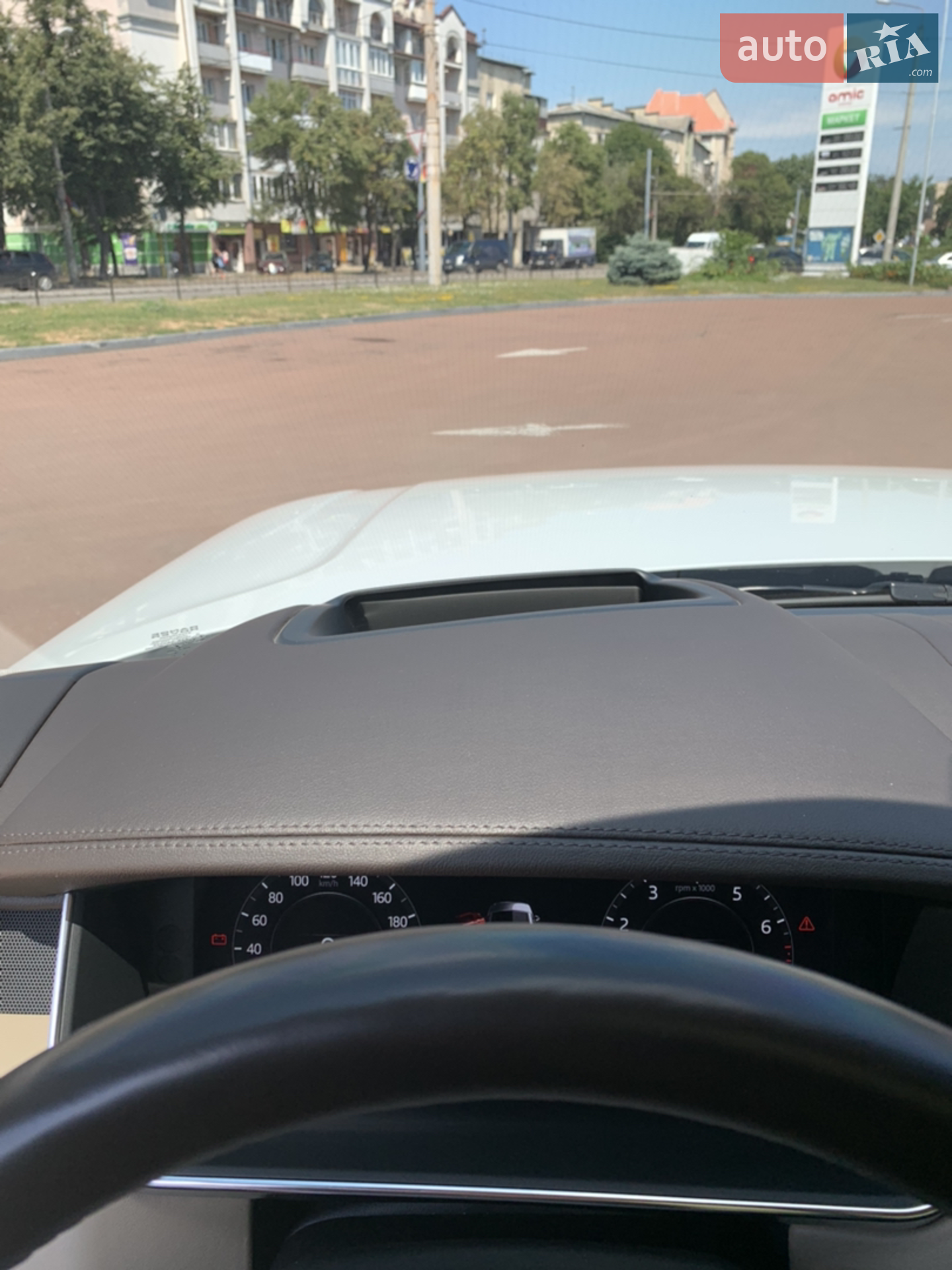 2018 Land Rover Range Rover - мініатюра 15