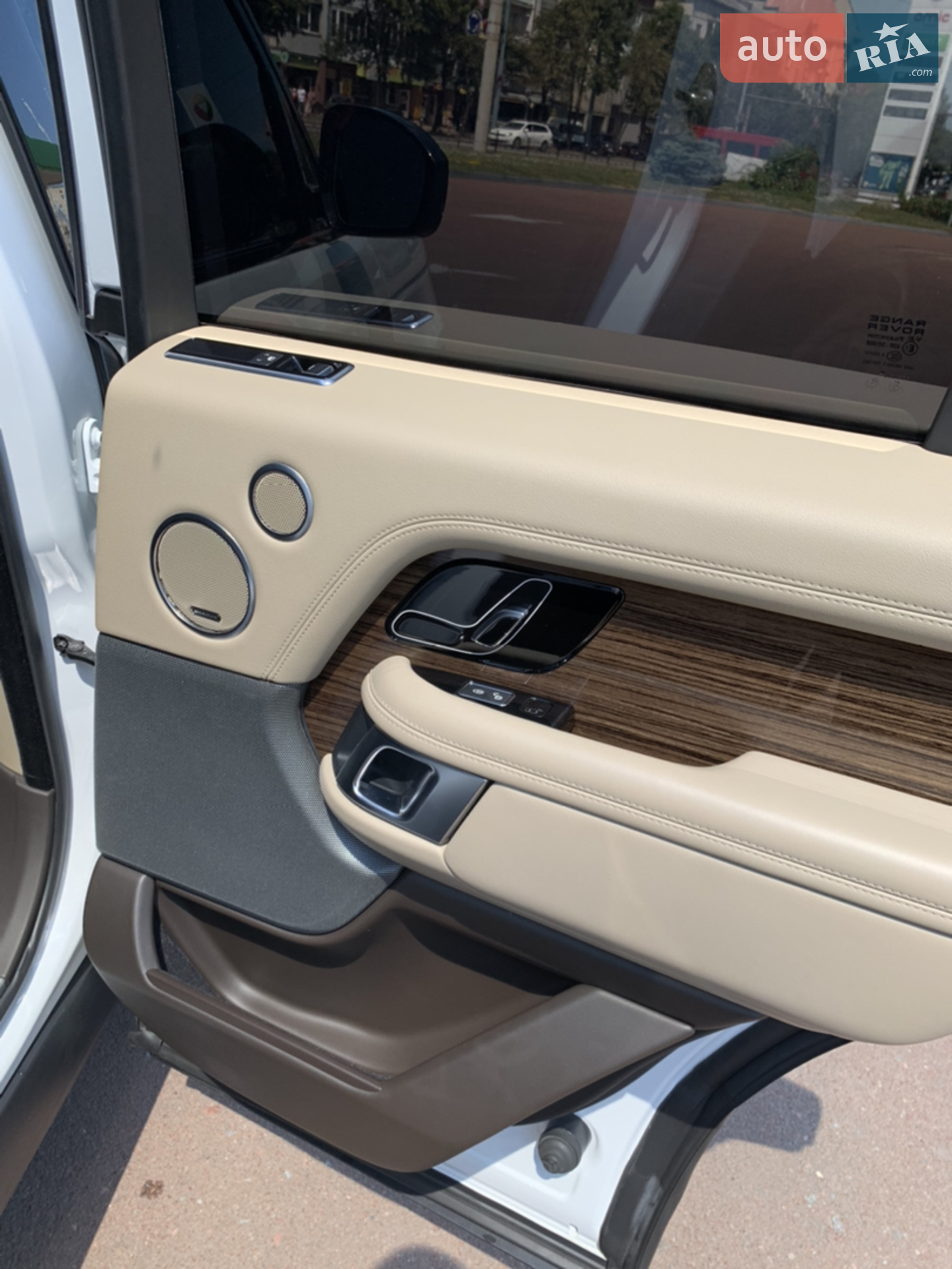 2018 Land Rover Range Rover - мініатюра 19