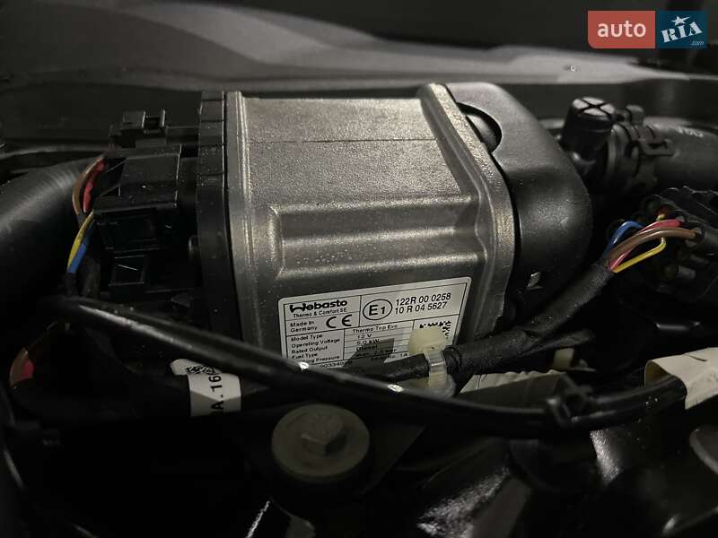 Внедорожник / Кроссовер Land Rover Range Rover 2020 в Одессе фото 39 Внедорожник / Кроссовер Land Rover Range Rover 2020 в Одессе