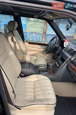 Позашляховик / Кросовер Land Rover Range Rover 1998 в Старій Вижівці