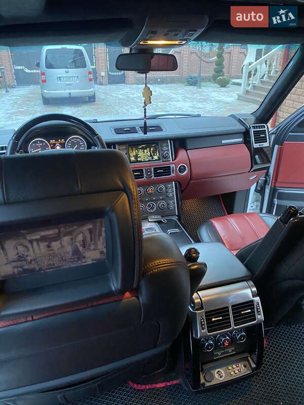 Позашляховик / Кросовер Land Rover Range Rover 2011 в Чернівцях