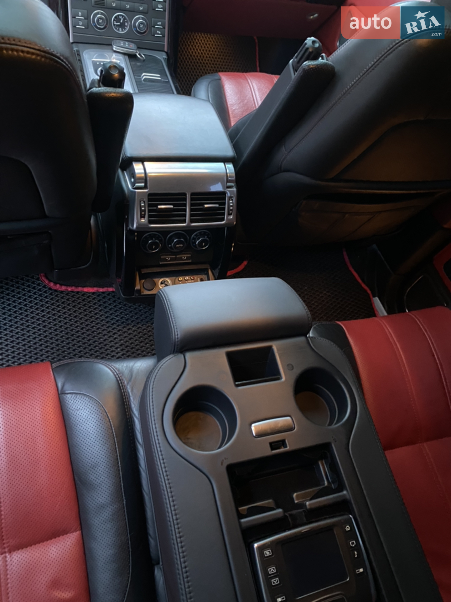 2011 Land Rover Range Rover - мініатюра 21