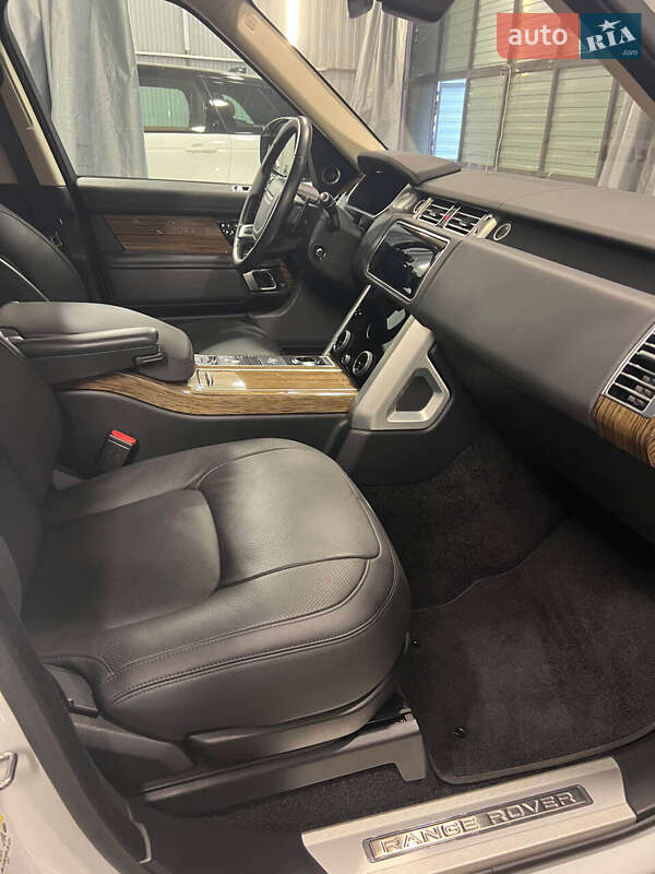 Позашляховик / Кросовер Land Rover Range Rover 2018 в Дніпрі