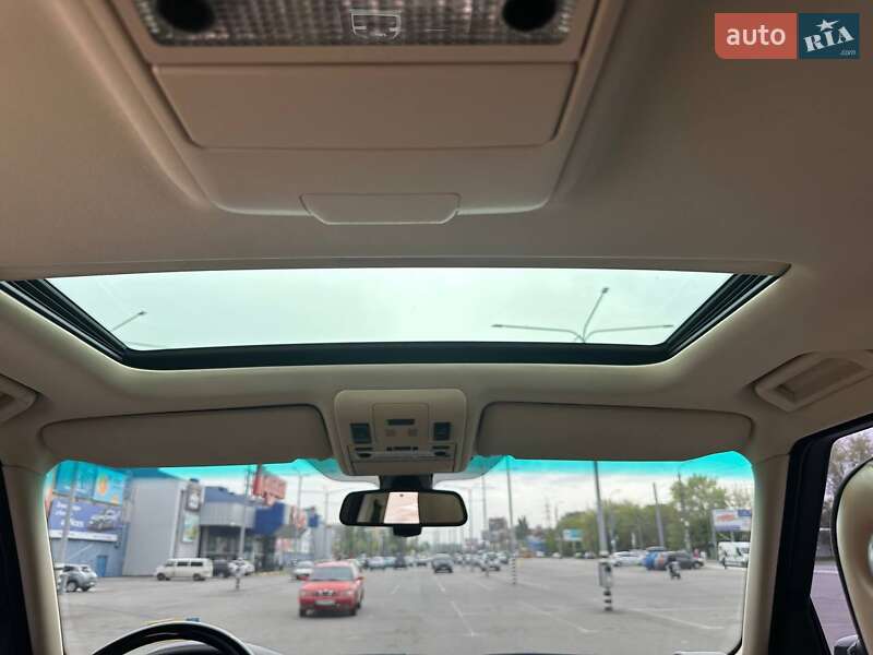 Позашляховик / Кросовер Land Rover Range Rover 2012 в Дніпрі