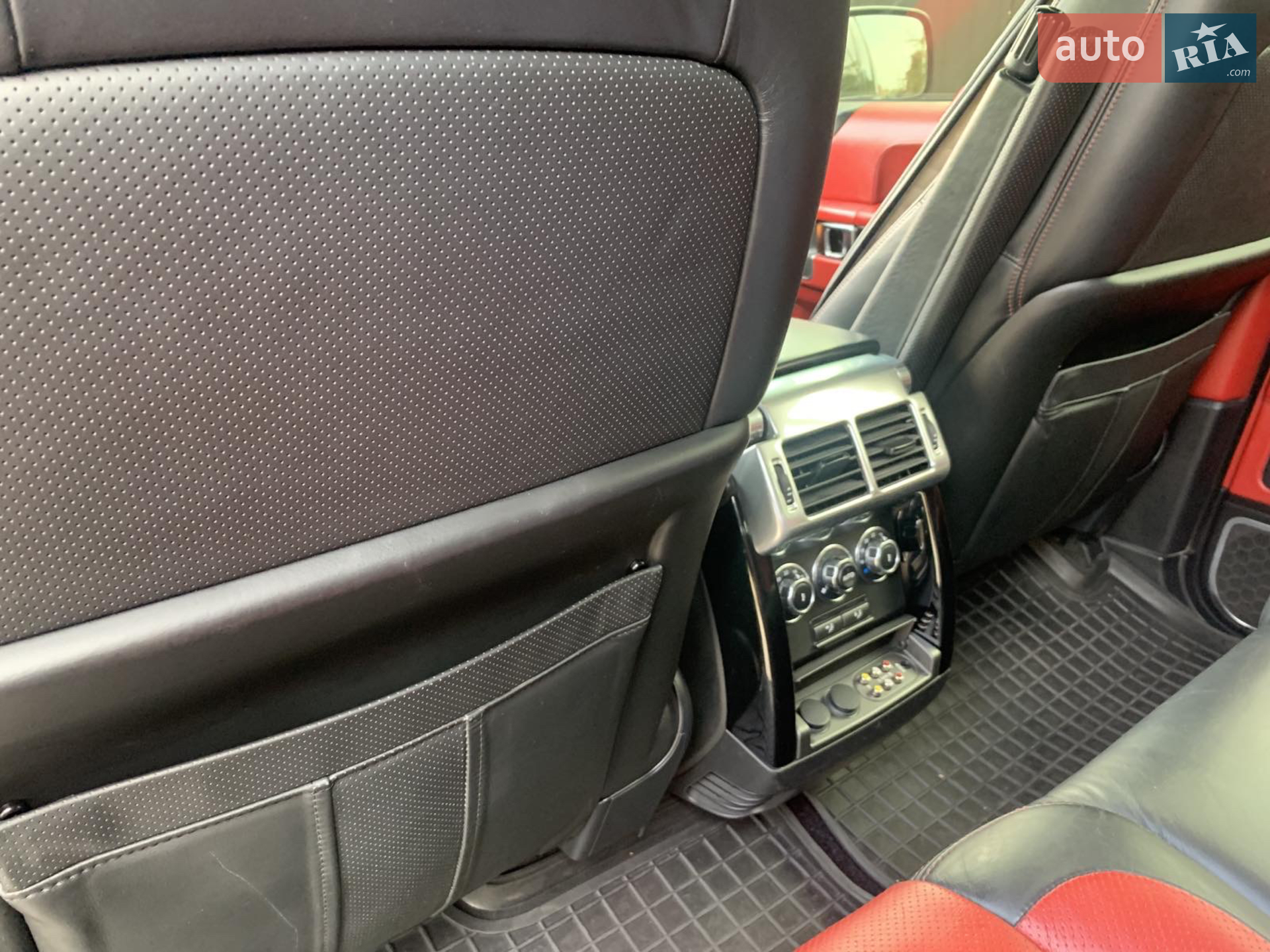 2011 Land Rover Range Rover - мініатюра 33