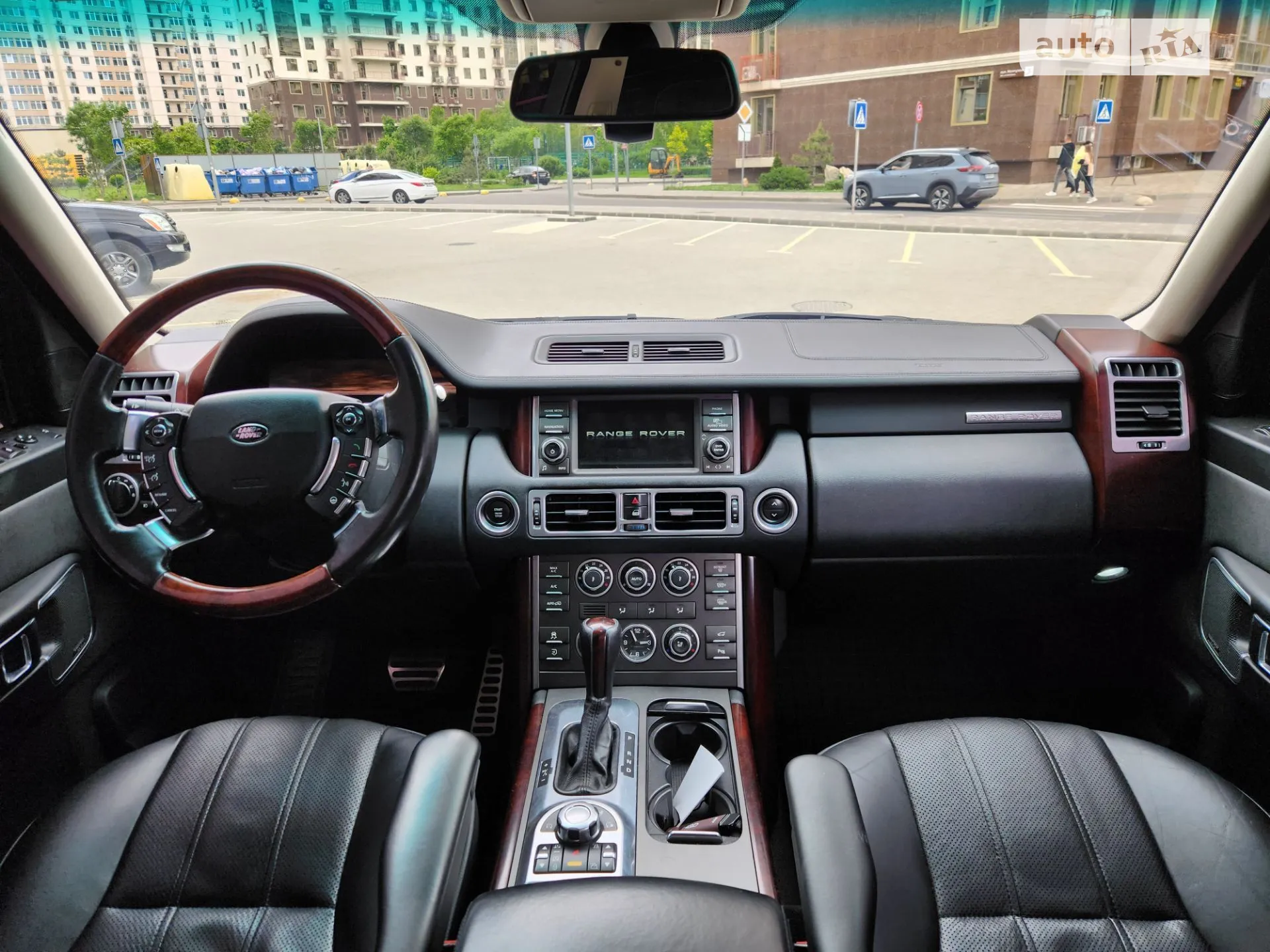 2010 Land Rover Range Rover - мініатюра 14