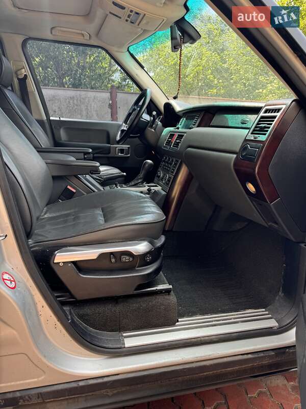 Внедорожник / Кроссовер Land Rover Range Rover 2003 в Ковеле