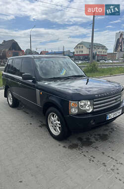 Позашляховик / Кросовер Land Rover Range Rover 2004 в 