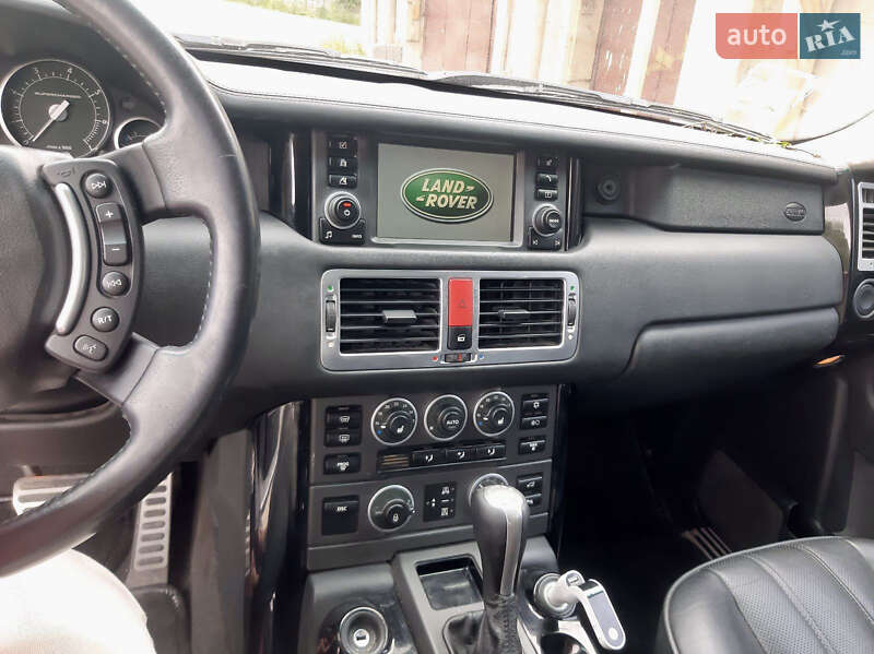 Внедорожник / Кроссовер Land Rover Range Rover 2006 в Рахове