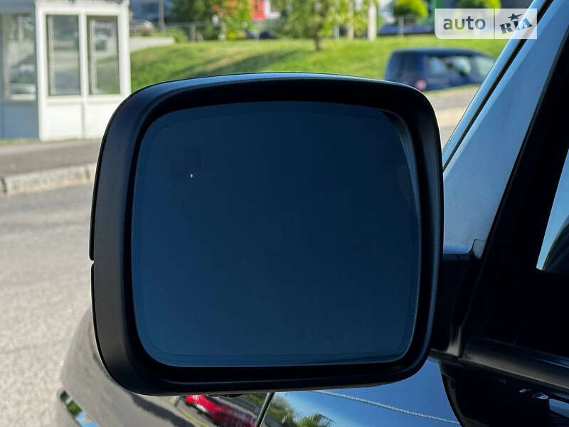 Внедорожник / Кроссовер Land Rover Range Rover 2012 в Кривом Роге