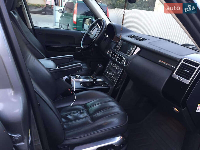 Позашляховик / Кросовер Land Rover Range Rover 2010 в Чернівцях