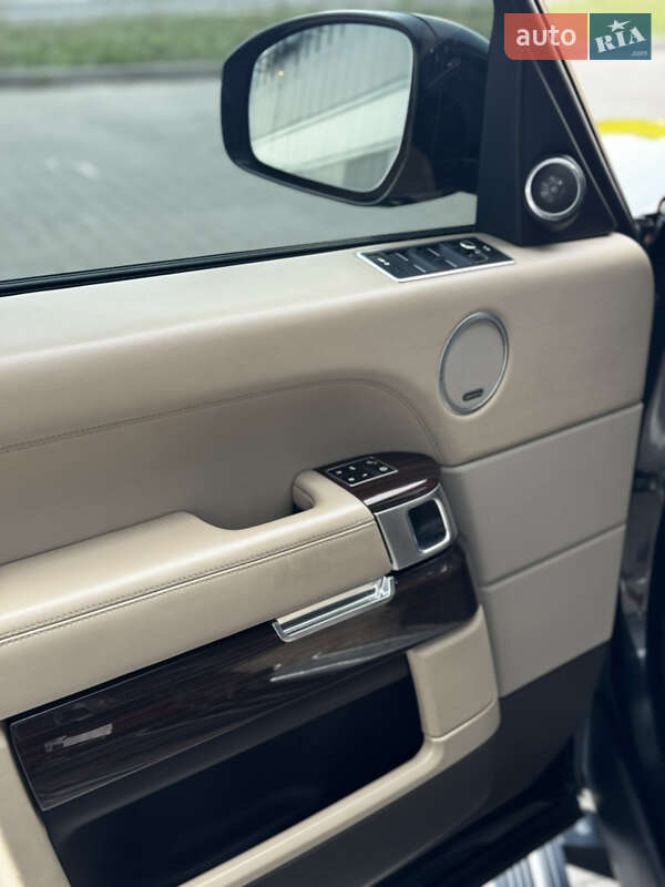 Внедорожник / Кроссовер Land Rover Range Rover 2014 в Киеве
