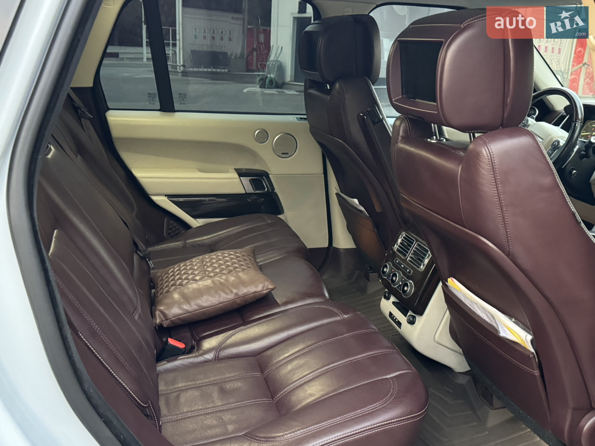 2016 Land Rover Range Rover - мініатюра 9