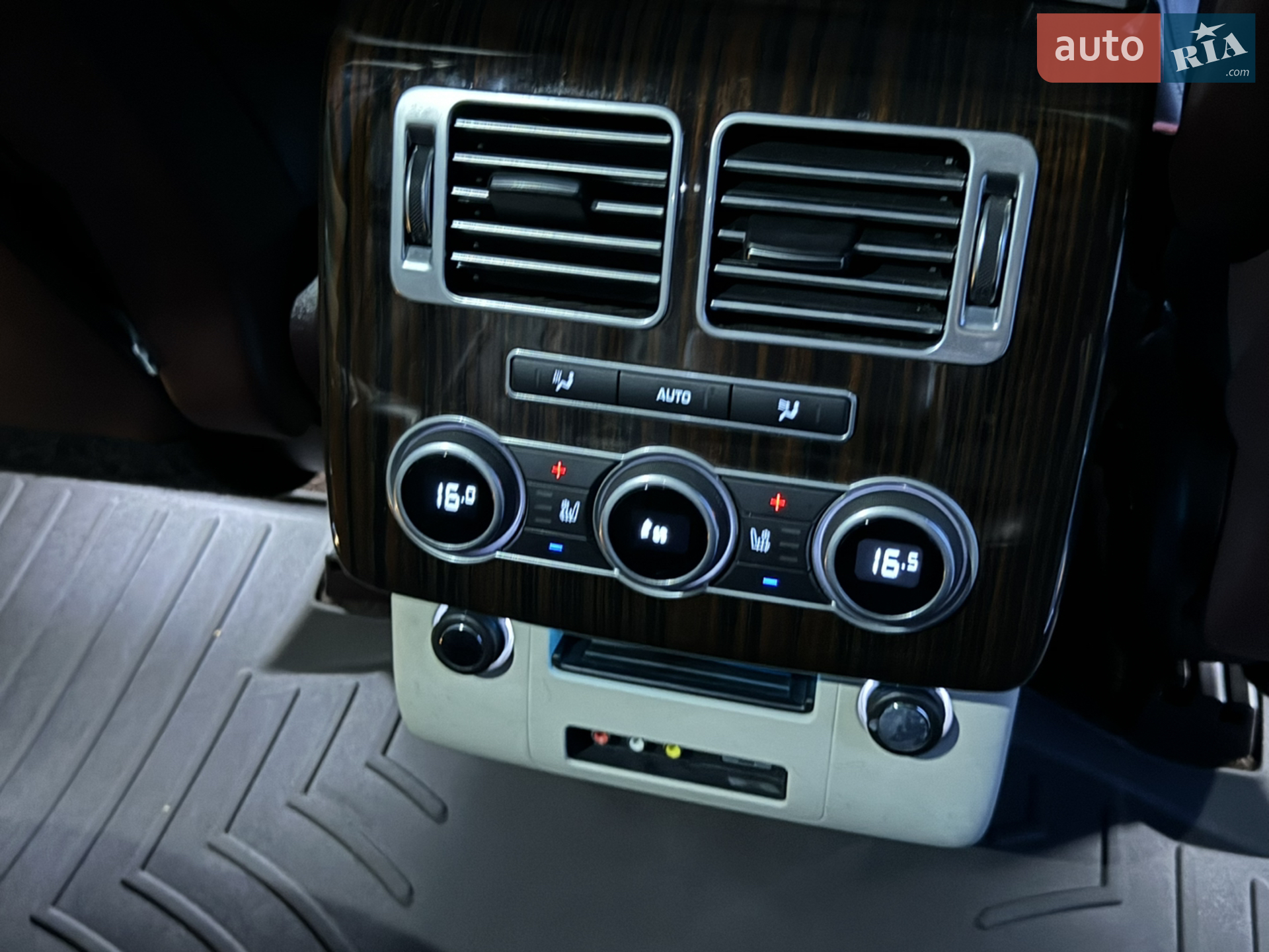 2016 Land Rover Range Rover - мініатюра 12