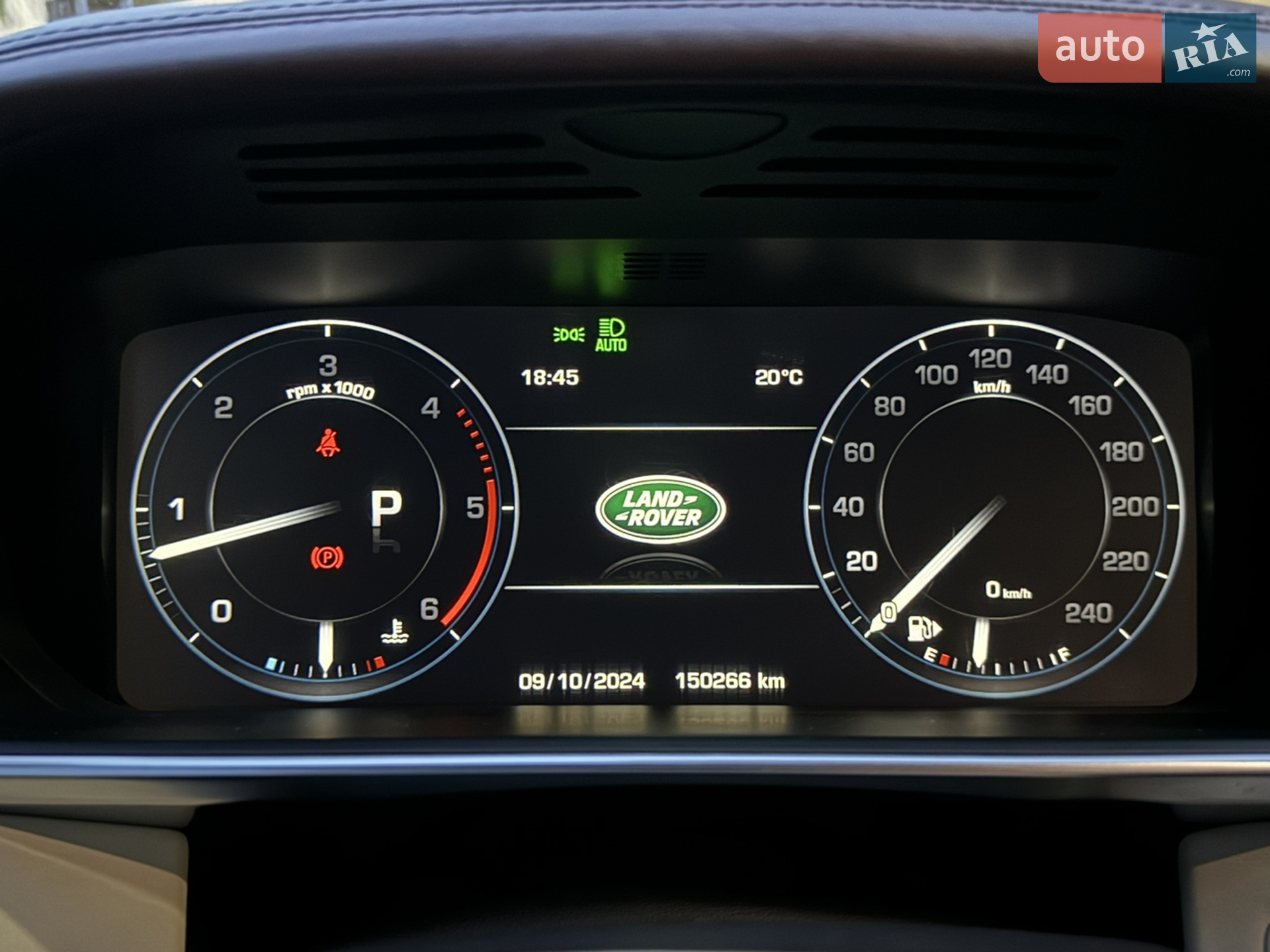 2016 Land Rover Range Rover - мініатюра 24