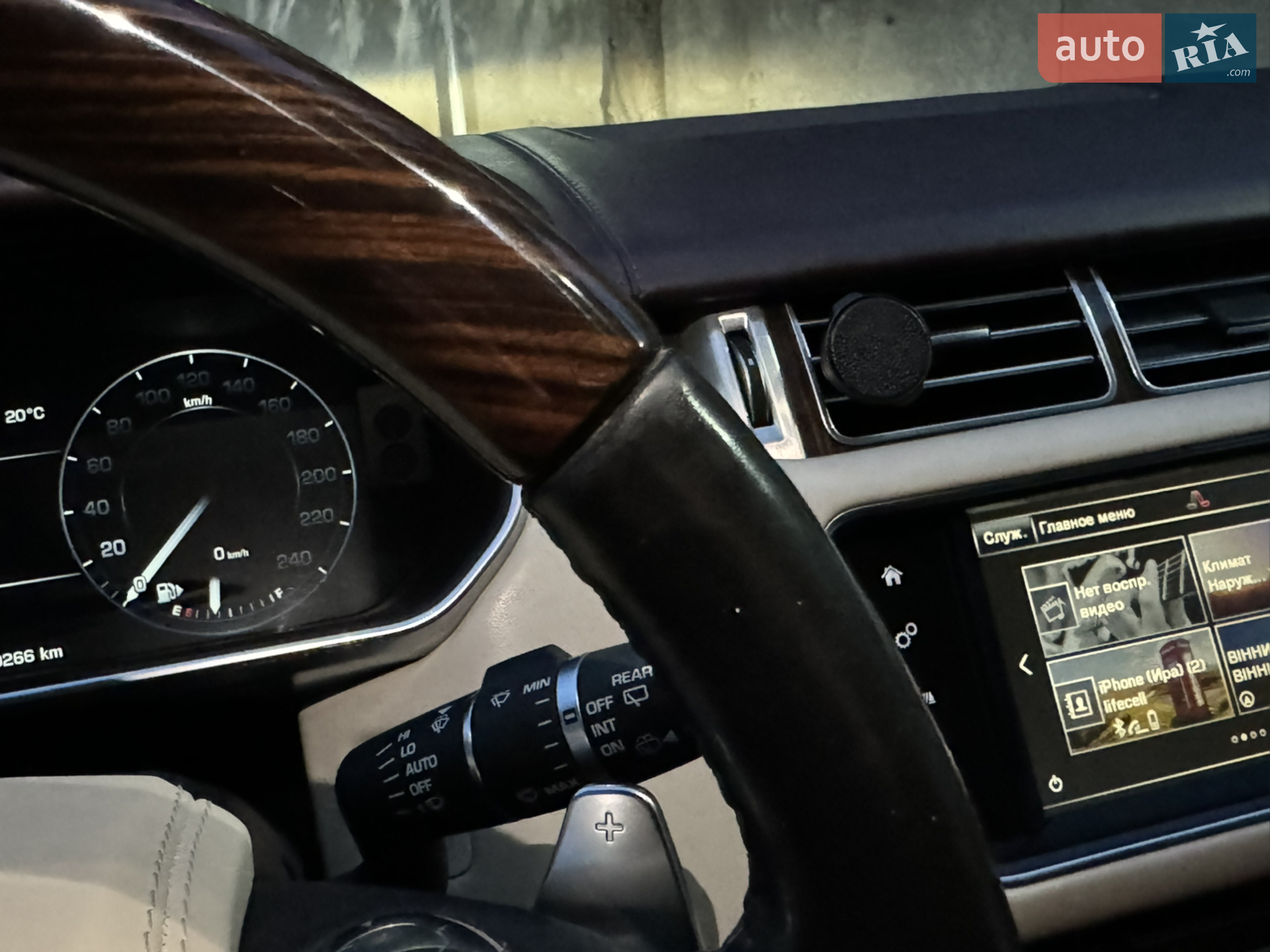 2016 Land Rover Range Rover - мініатюра 26
