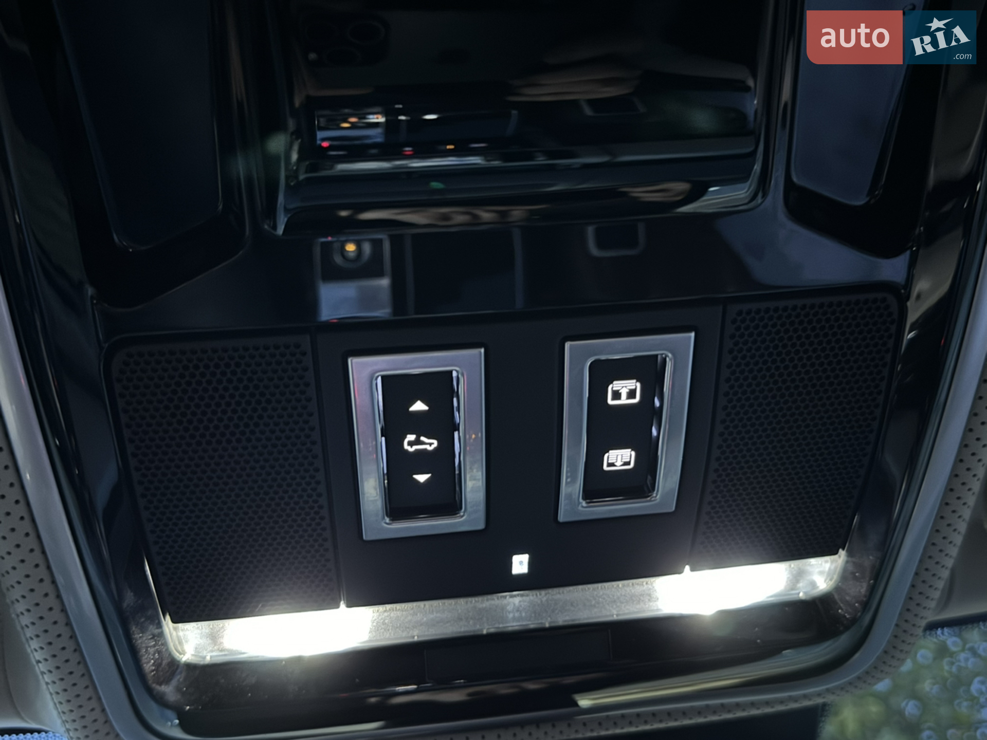 2016 Land Rover Range Rover - мініатюра 29