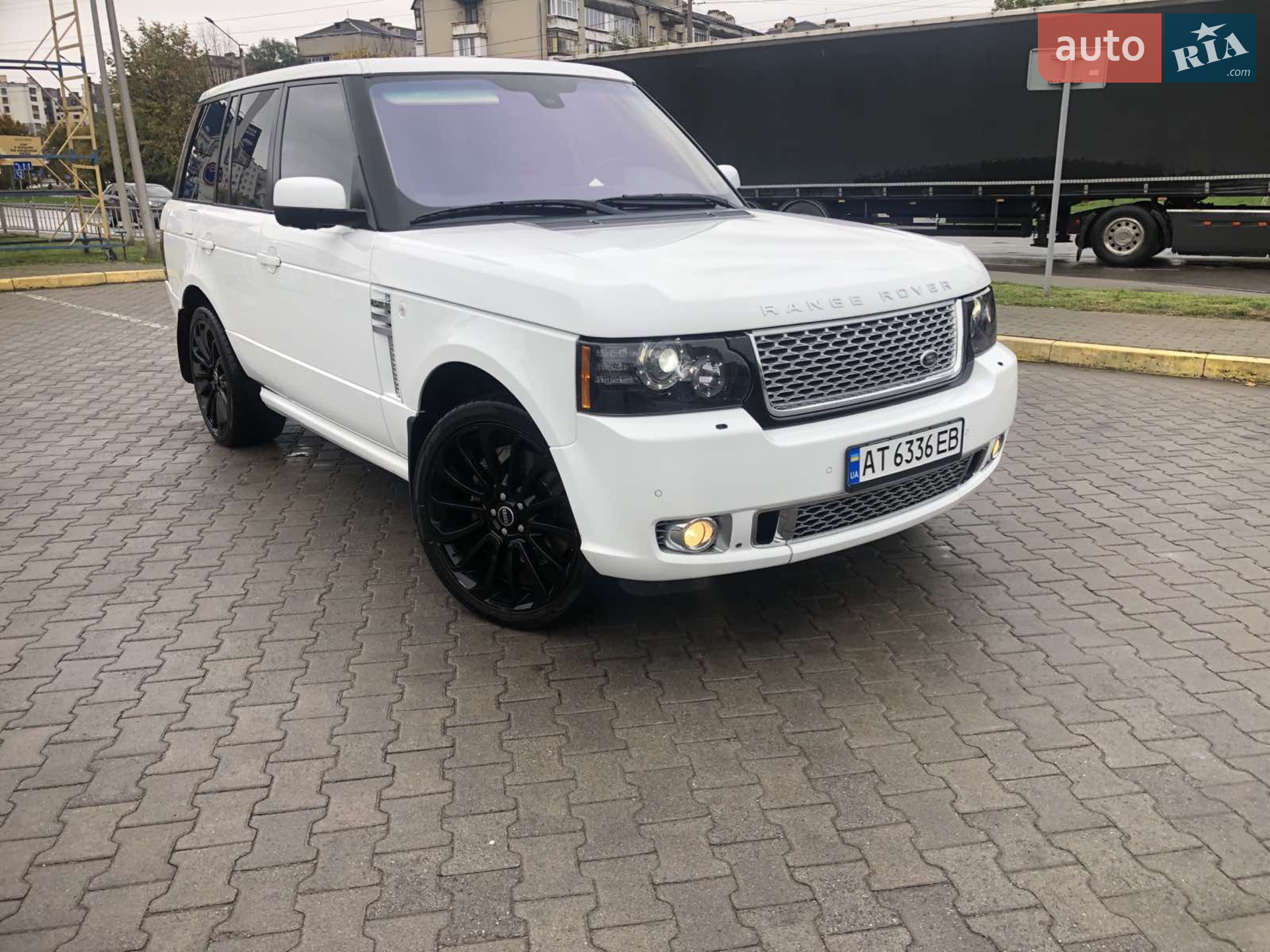 2012 Land Rover Range Rover - мініатюра 2