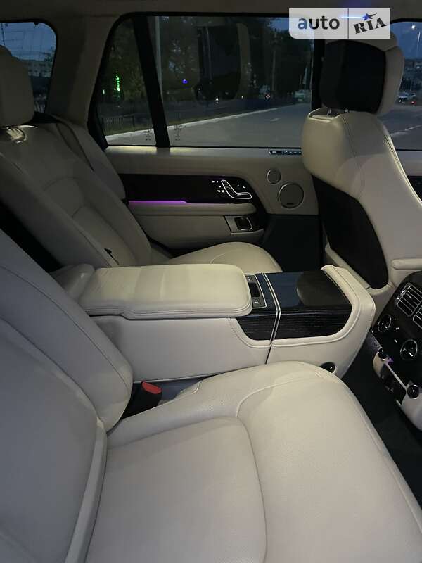 Внедорожник / Кроссовер Land Rover Range Rover 2018 в Одессе