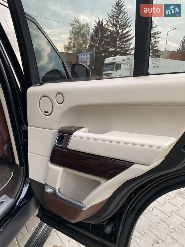Внедорожник / Кроссовер Land Rover Range Rover 2015 в Виноградове