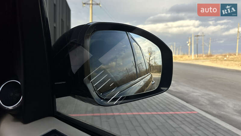 Внедорожник / Кроссовер Land Rover Range Rover 2015 в Киеве