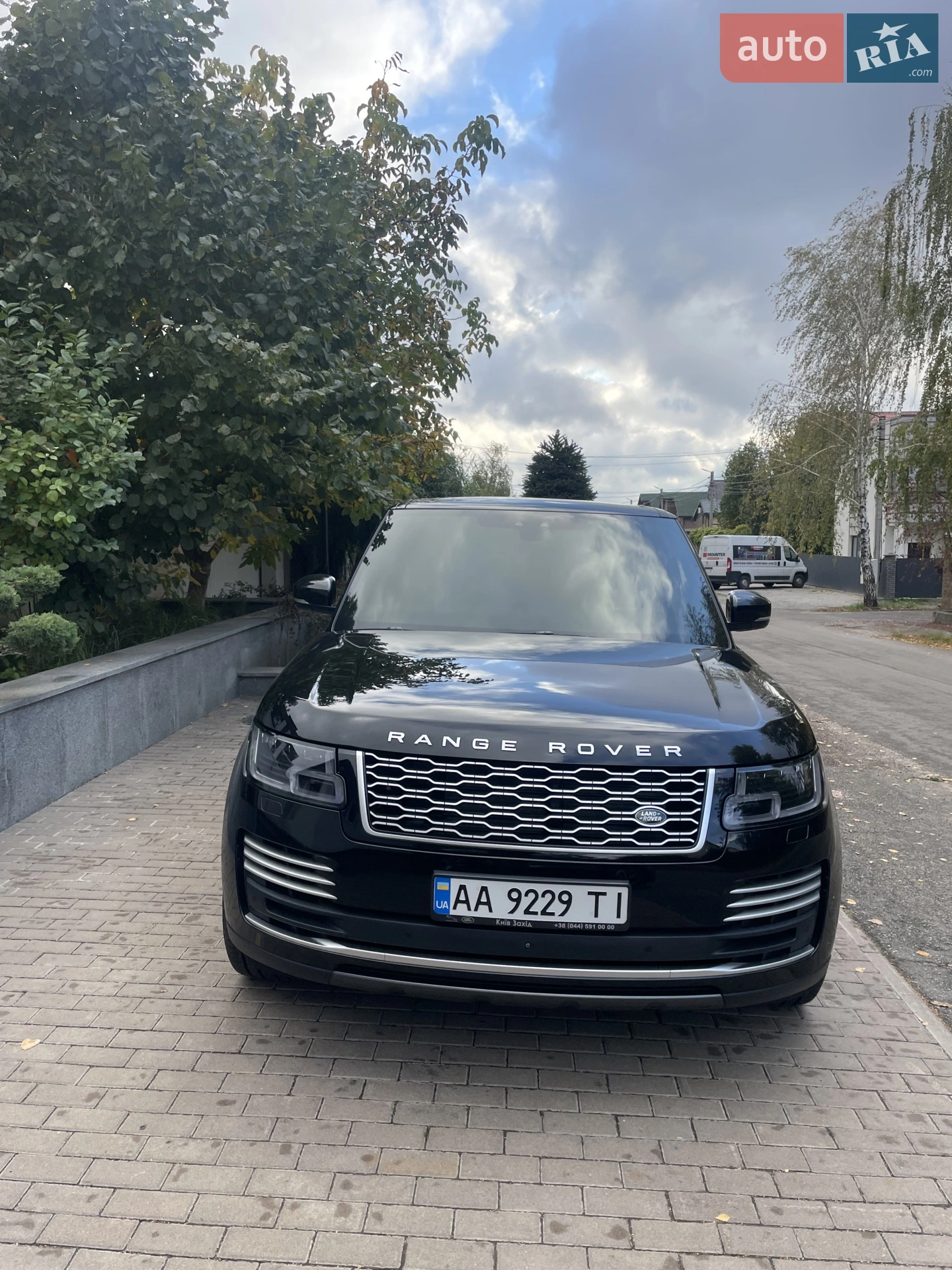 2018 Land Rover Range Rover - мініатюра 2