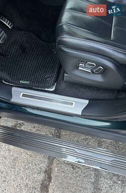Внедорожник / Кроссовер Land Rover Range Rover 2014 в 