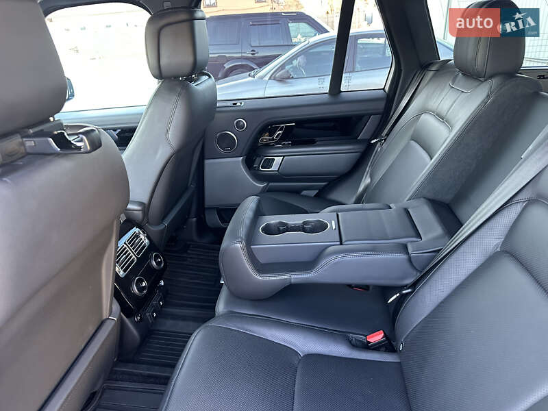 Позашляховик / Кросовер Land Rover Range Rover 2018 в Чернівцях