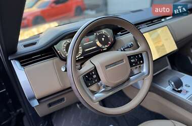 Позашляховик / Кросовер Land Rover Range Rover 2024 в 