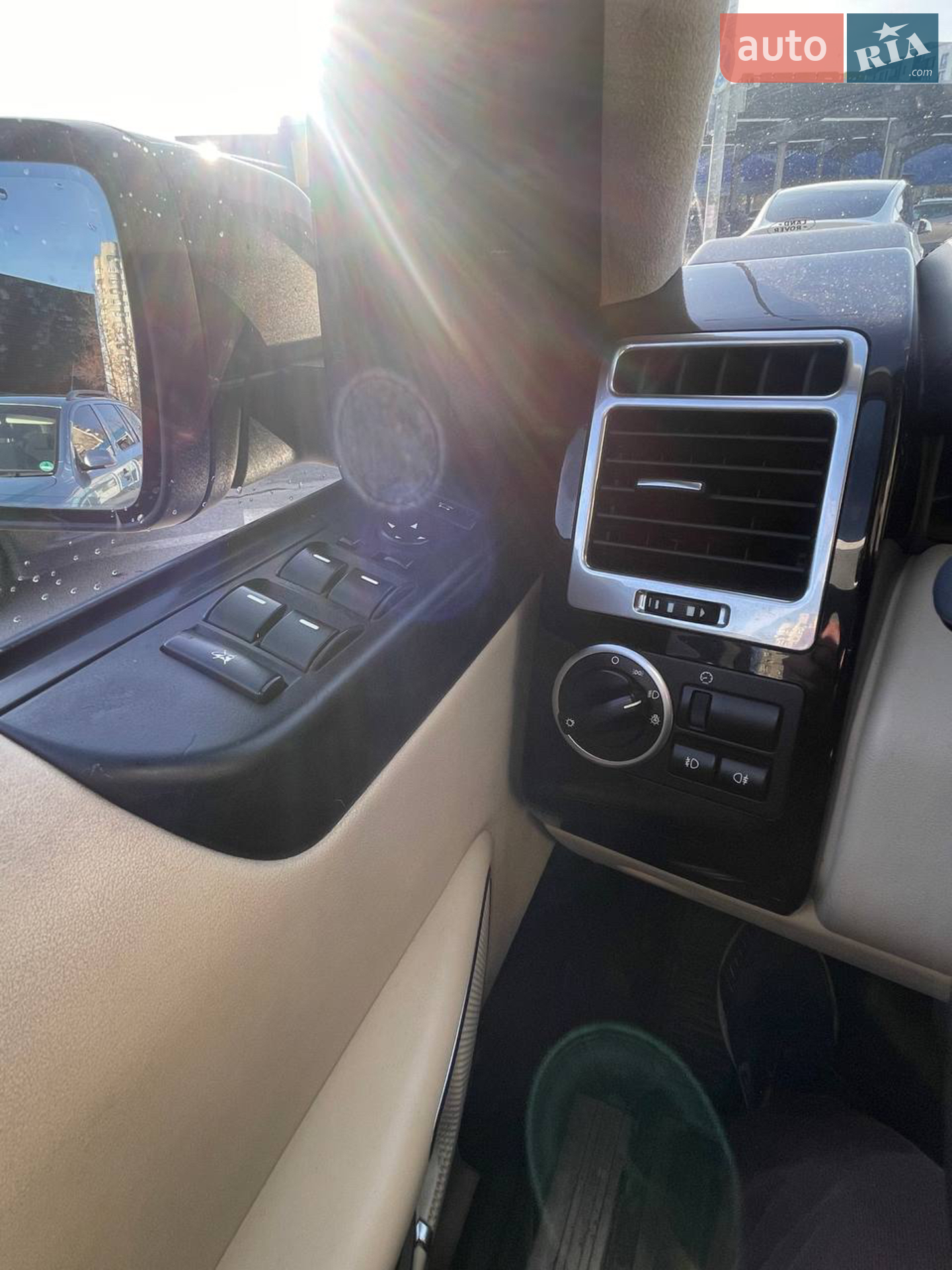 2012 Land Rover Range Rover - мініатюра 3