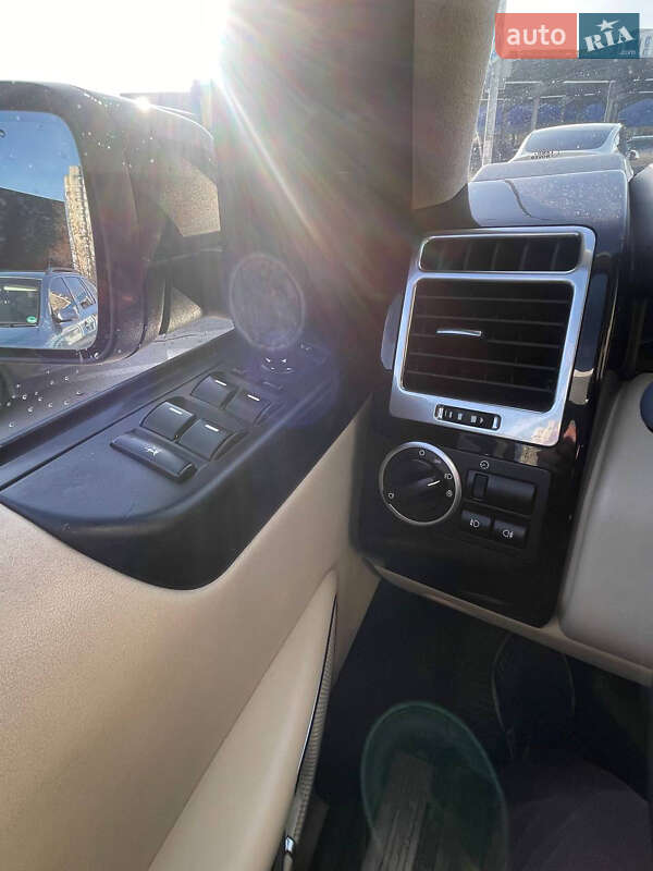 Внедорожник / Кроссовер Land Rover Range Rover 2012 в Львове