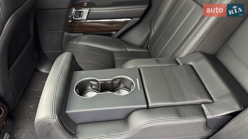Позашляховик / Кросовер Land Rover Range Rover 2016 в Києві