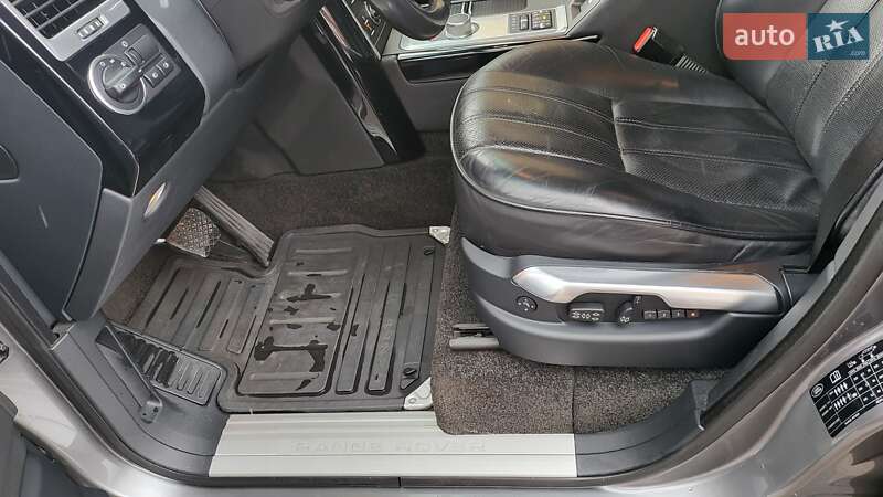 Внедорожник / Кроссовер Land Rover Range Rover 2011 в Киеве