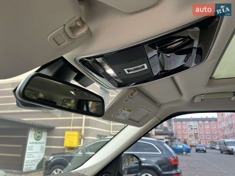 Позашляховик / Кросовер Land Rover Range Rover 2015 в Києві