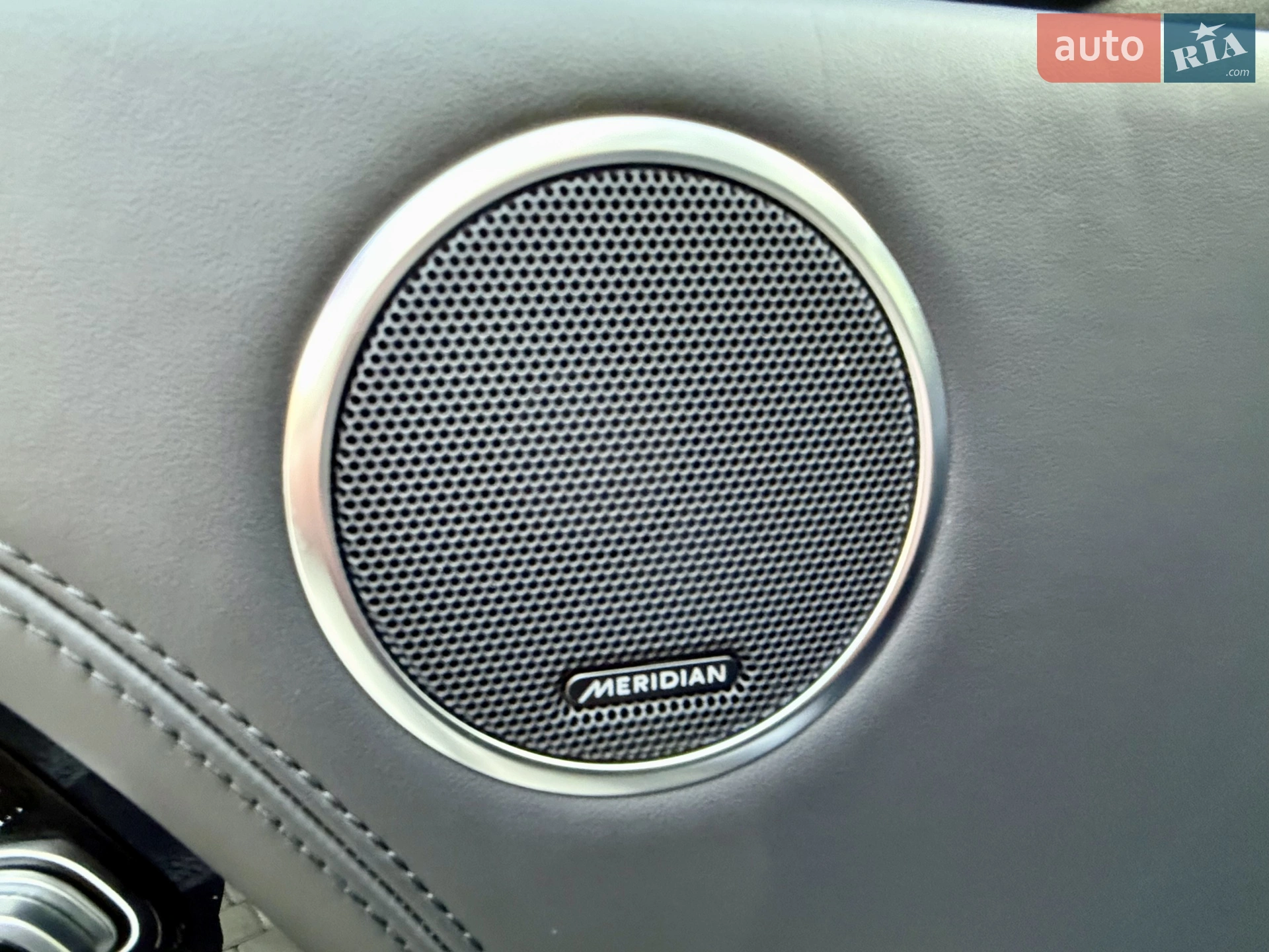 2020 Land Rover Range Rover - мініатюра 42