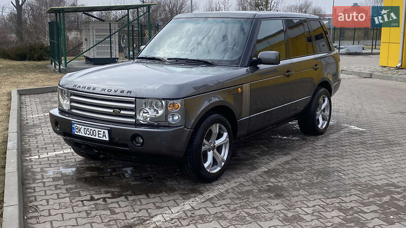 Внедорожник / Кроссовер Land Rover Range Rover 2004 в Дубно