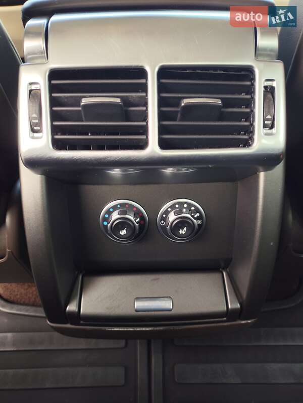 Позашляховик / Кросовер Land Rover Range Rover 2012 в Брошневі-Облозі