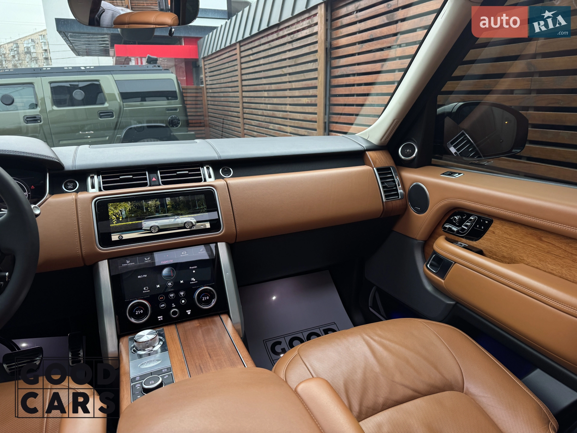 2018 Land Rover Range Rover - мініатюра 26