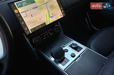 Внедорожник / Кроссовер Land Rover Range Rover 2023 в 