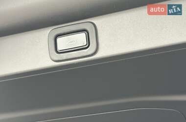 Позашляховик / Кросовер Land Rover Range Rover 2022 в 