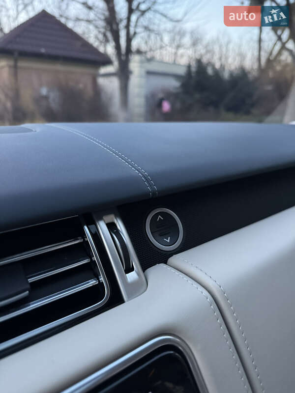 Внедорожник / Кроссовер Land Rover Range Rover 2020 в Киеве