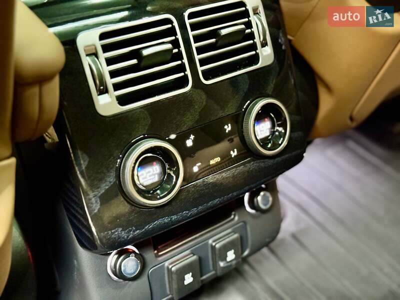 Внедорожник / Кроссовер Land Rover Range Rover 2020 в Киеве