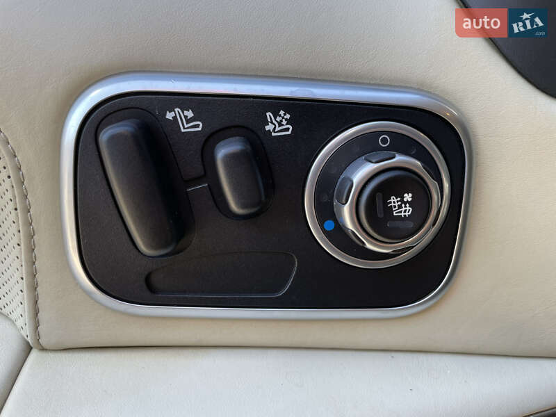 Внедорожник / Кроссовер Land Rover Range Rover 2011 в Виннице