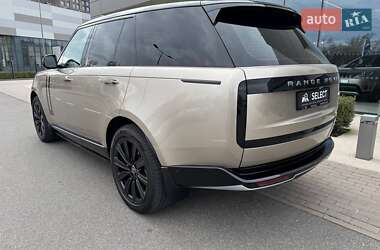Внедорожник / Кроссовер Land Rover Range Rover 2023 в 
