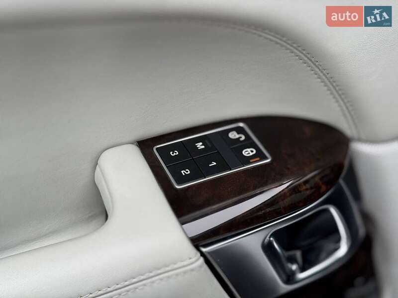 Внедорожник / Кроссовер Land Rover Range Rover 2013 в Киеве