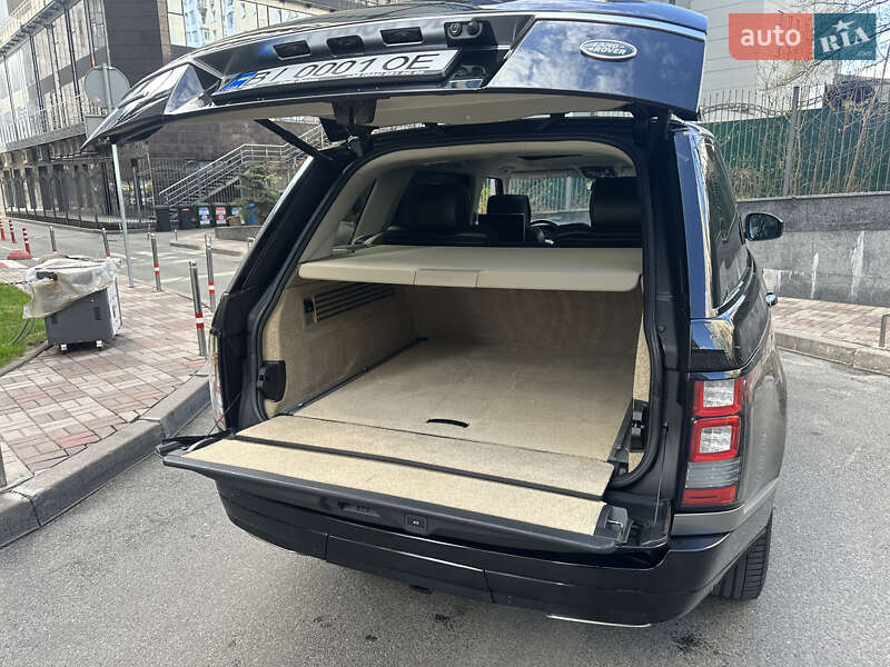 Внедорожник / Кроссовер Land Rover Range Rover 2017 в Киеве