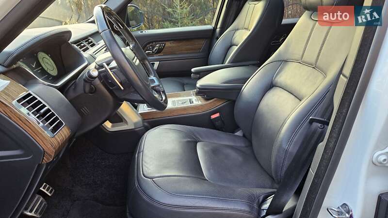 Позашляховик / Кросовер Land Rover Range Rover 2019 в Сваляві